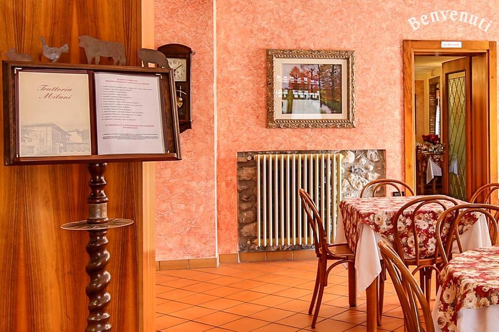 Trattoria Milani Hotel Lonato Buitenkant foto