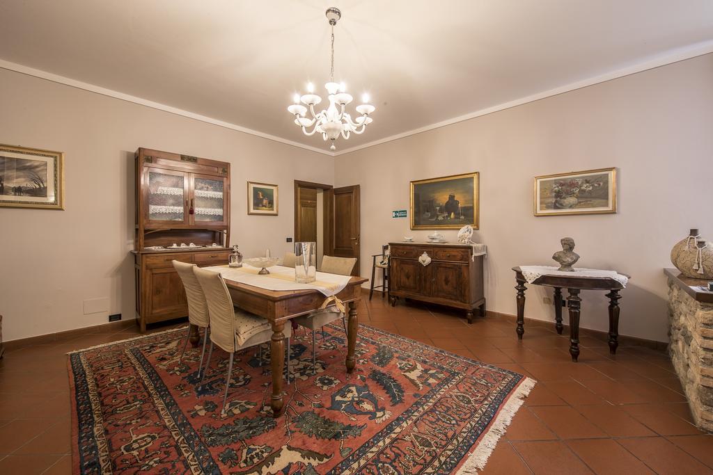 Trattoria Milani Hotel Lonato Buitenkant foto